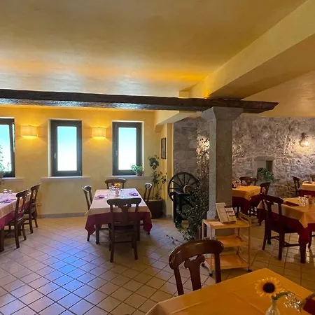 Il Pozzo * Polla