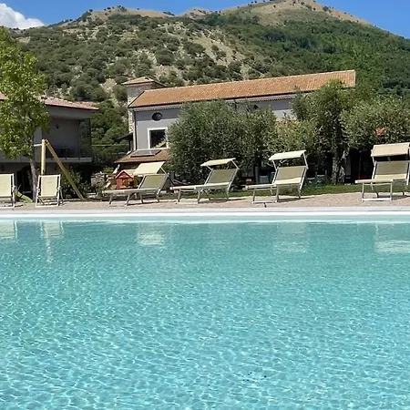 Il Pozzo Farm stay *
